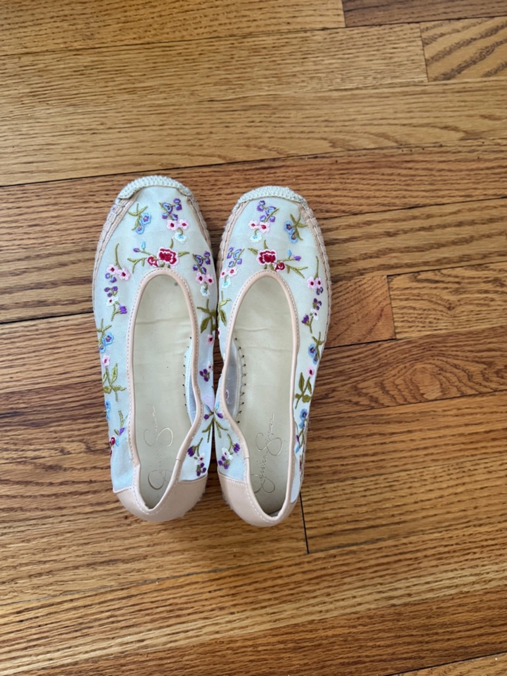 Jessica Simpson Multi/Praline Embroidered Flat espadrilles